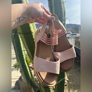 Womens Skechers luxe foam sandals #7